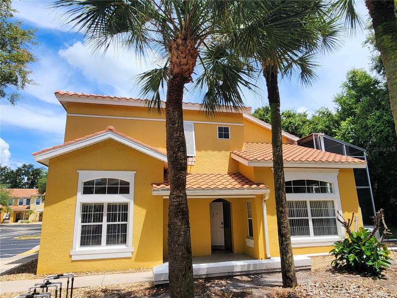 4 bedroom Townhouse at 1013 PARK RIDGE CIRCLE, LAKE BERKLEY RESORT VILLAS PH 2, KISSIMMEE — photo 1