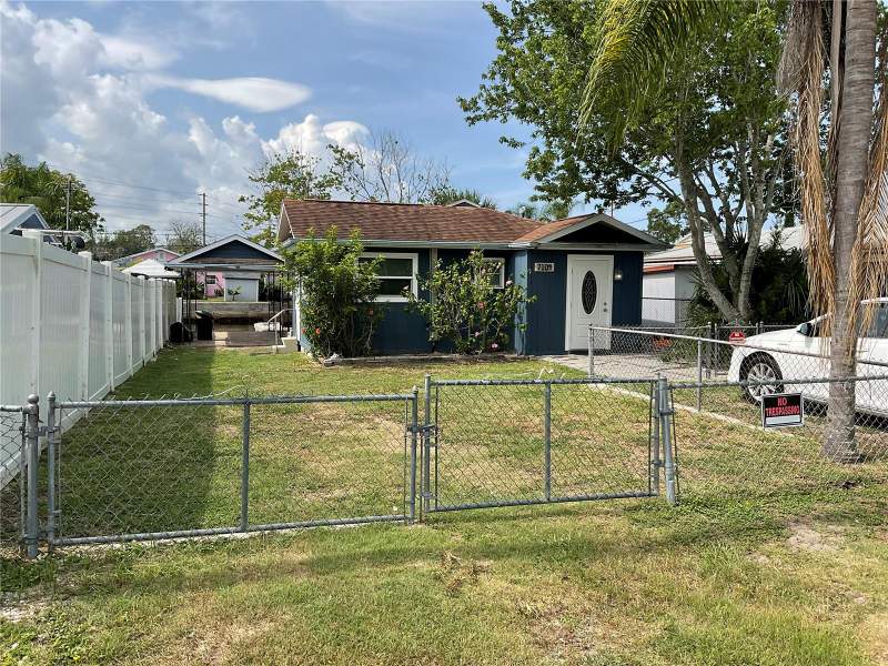 7104 FAIR LANE home for sale in Cape Cay