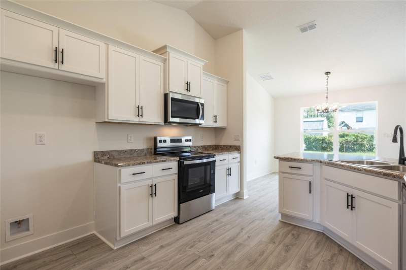 4 bedroom Single Family Residence at 67 Riverina Drive, Palm Coast, Palm Coast — photo 2