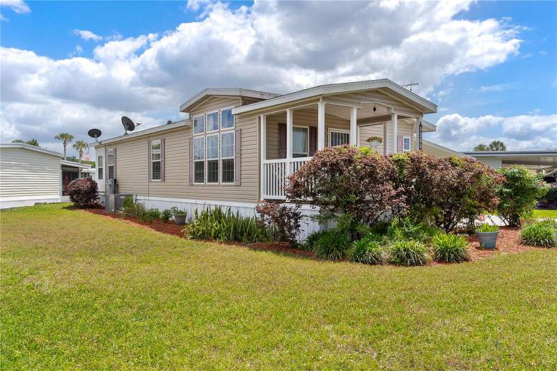 2 bedroom Manufactured Home at 2417 VINDALE ROAD, TAVARES IMPERIAL MOBILE TERRACE ADD, TAVARES — photo 2