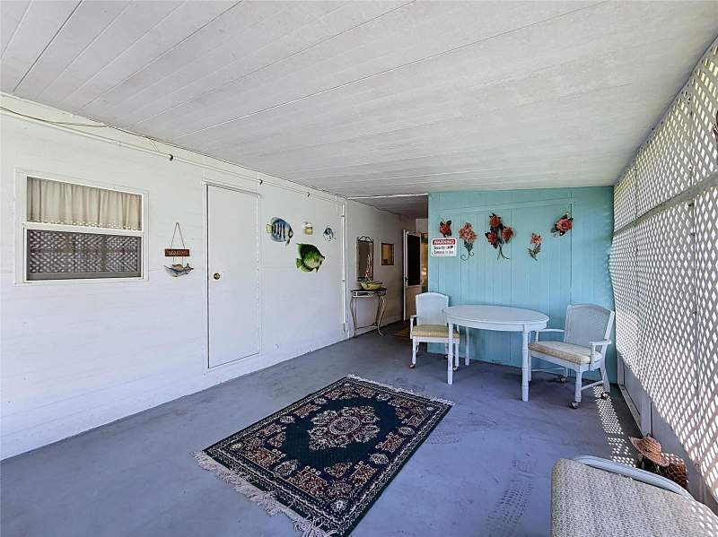2 bedroom Mobile Home at 1521 Lakeview Drive, Tavares Mobile Home Estates, Tavares — photo 5