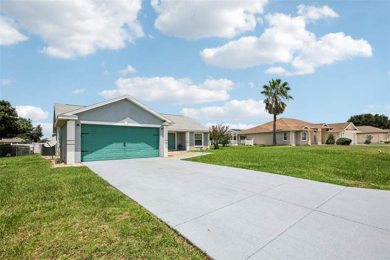 3 bedroom Single Family Residence at 5705 SW 89th Place, Majestic Oaks Fourth Add, Ocala — photo 3