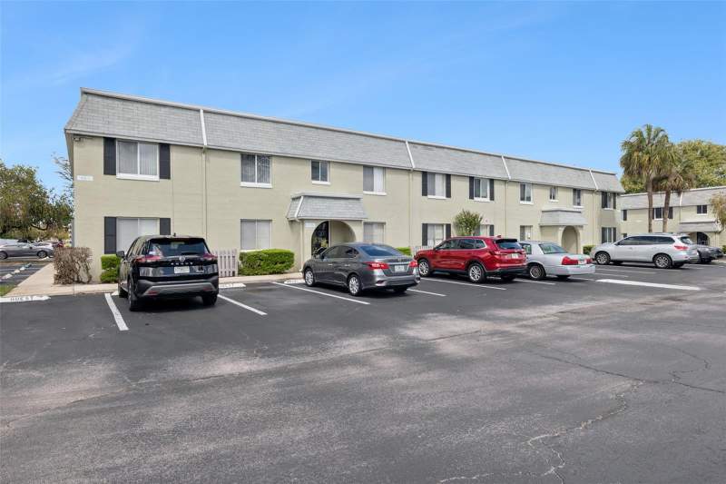 Villas Condo
