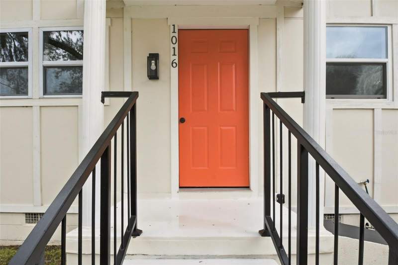 4 bedroom Single Family Residence at 1016 W 8th Street, Seminole Park, Sanford — photo 3