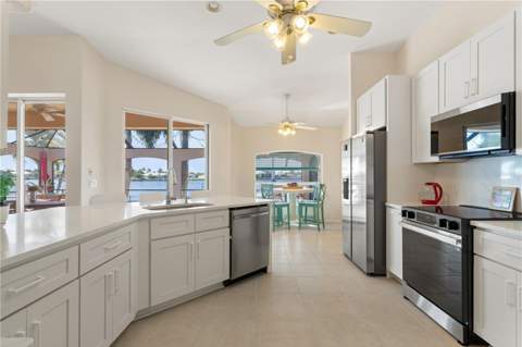 21551 Edgewater Drive, Port Charlotte FL - photo 8 of 75