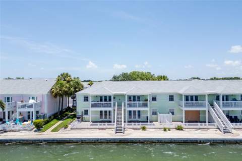 5118 Coquina Key Drive #C, St Petersburg FL - photo 20 of 26