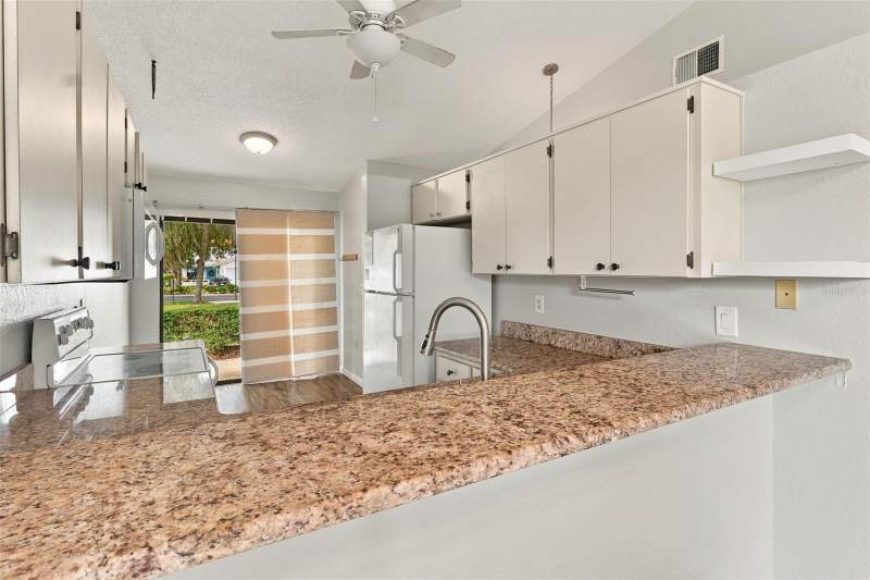 2 bedroom Townhouse at 480 Landing Boulevard, Anglers Landing Ph 01, Inverness — photo 3