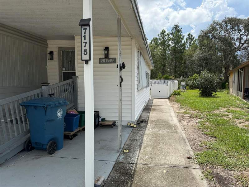 2 bedroom Mobile Home at 7175 Fairlane Avenue, High Point Mh Sub, Brooksville — photo 3