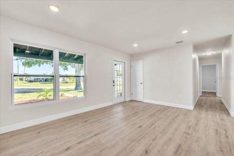 400 Dalton Boulevard, Port Charlotte FL - photo 7 of 30