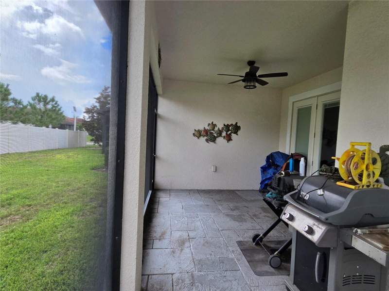 3 bedroom Single Family Residence at 16842 Scuba Crest Street, Forest Brooke Active Adult Ph, Wimauma — photo 4