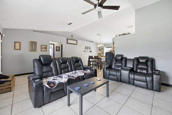 3 bedroom Single Family Residence at 13185 SW 2nd Court, Turning Pointe Estate, Ocala — photo 3