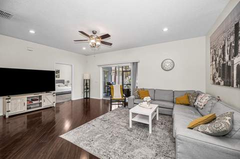 1239 Vista Way, Clearwater FL - photo 16 of 45