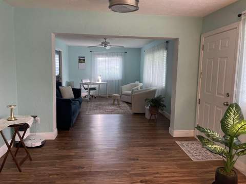 5624 Palm Aire Drive #V105, Sarasota FL - photo 7 of 18