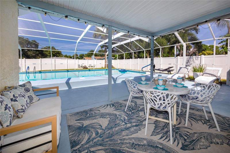 3 bedroom Single Family Residence at 14803 Sunset Drive, Bayview Estates Of Indian Rocks, Largo — photo 2