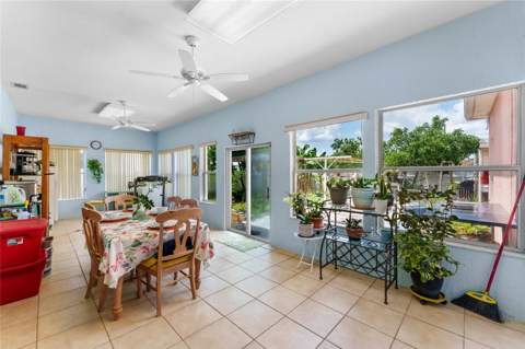 323 Alegriano Court, Kissimmee FL - photo 20 of 48