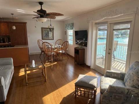 4728 Beach #C, St Petersburg FL - photo 6 of 33