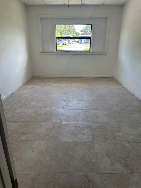 1404 E Alfred Street, Tavares FL - photo 14 of 40