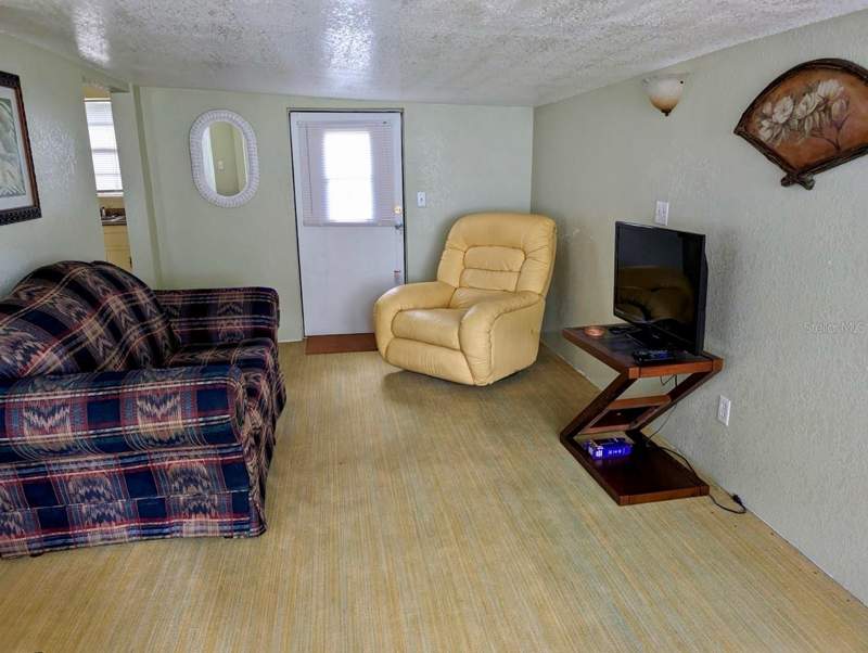 2 bedroom Single Family Residence at 25130 NE 132nd Lane, Kershores, Salt Springs — photo 2