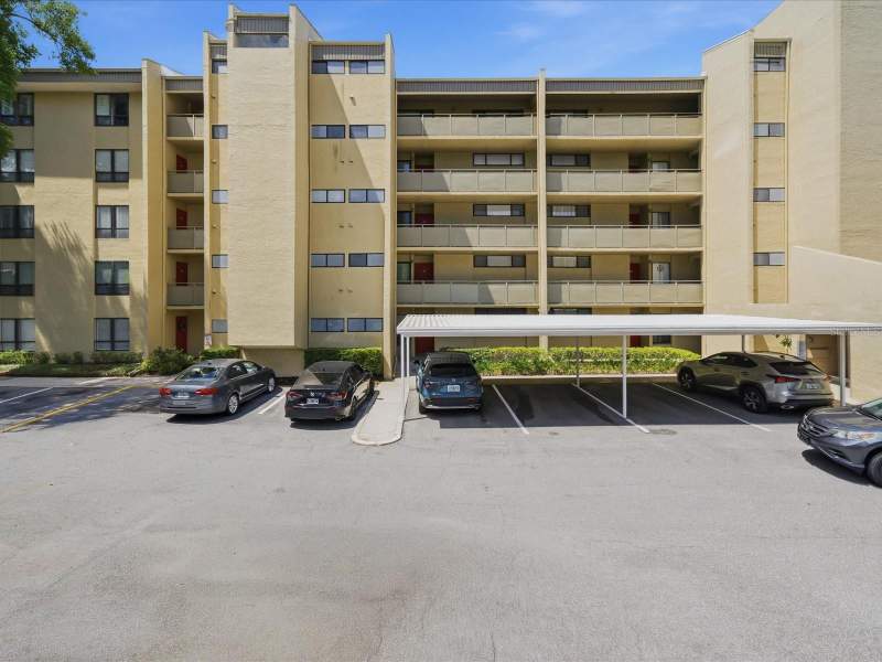 2 bedroom Condominium at 13626 Greenfield Drive #401, Carrollwood Village Greenfield, Tampa — photo 5