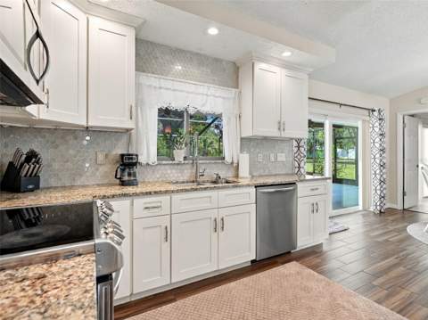 13325 Barlington Street, Spring Hill FL - photo 11 of 45