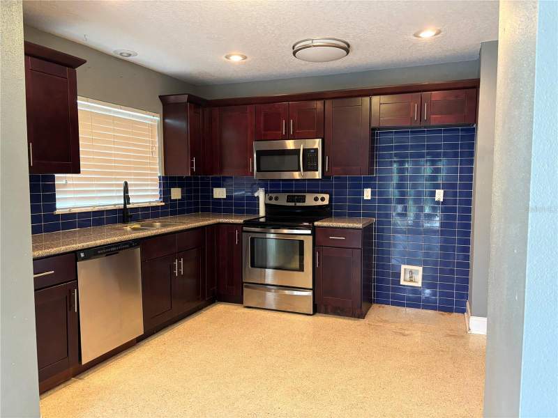 3 bedroom Single Family Residence at 2050 High Ridge Drive, Greenbriar, Clearwater — photo 5