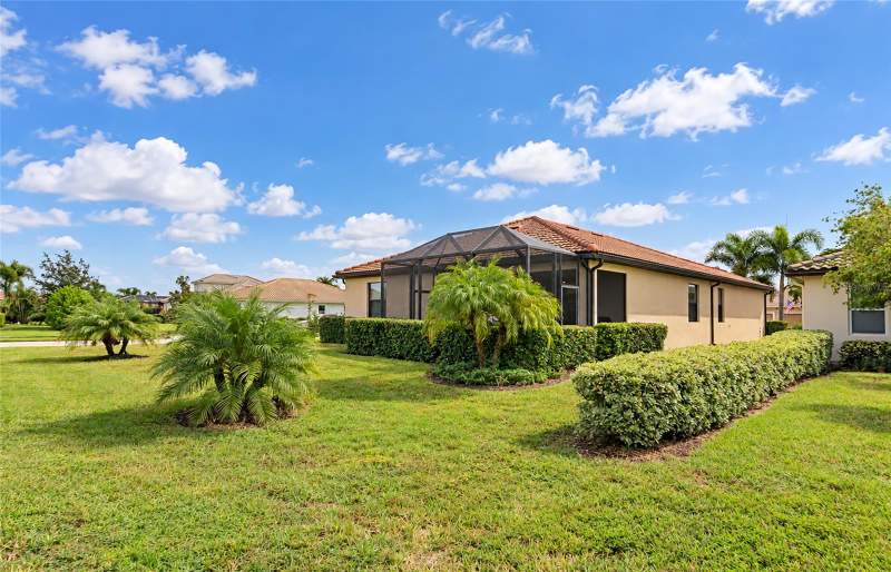 4 bedroom Single Family Residence at 4761 Royal Dornoch Circle, Rosedale Add Ph I, Bradenton — photo 2