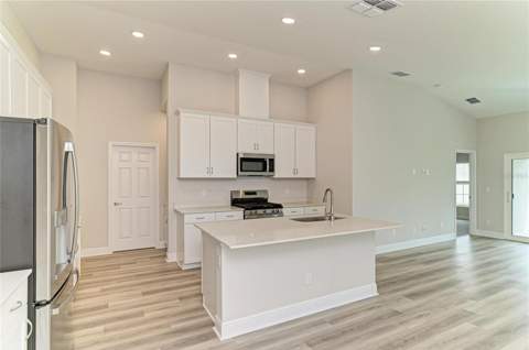 12361 Oak Hill Way, Parrish FL - photo 12 of 32