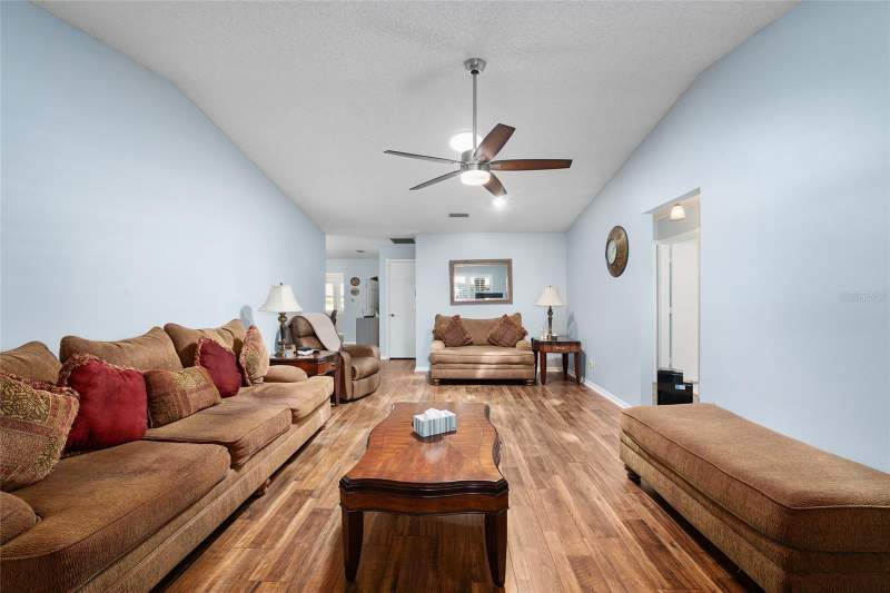 2 bedroom Single Family Residence at 9820 SW 89th Terrace #E, Circle Square Woods, Ocala — photo 3