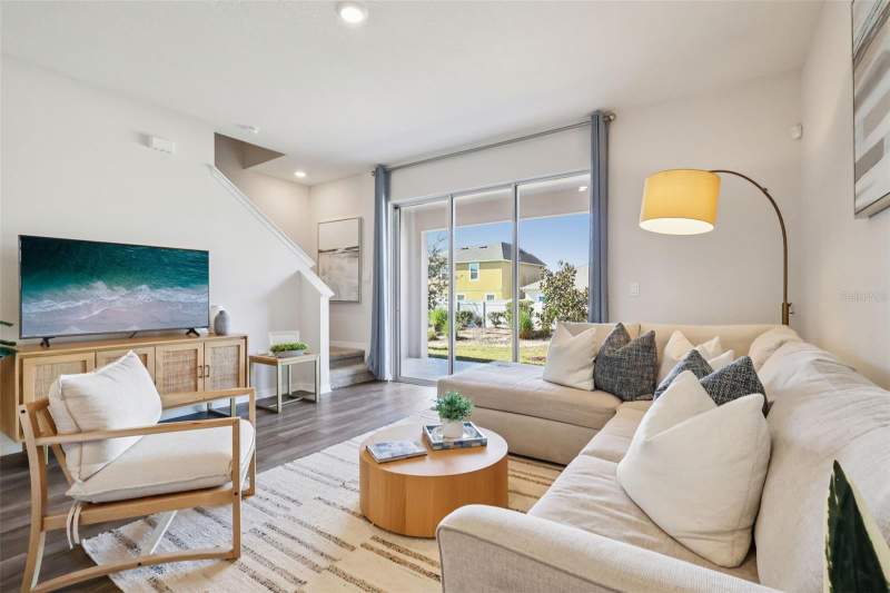 3 bedroom Townhouse at 1845 Wooden Street, Brentwood Townhomes Phases 2 & 3, Davenport — photo 5