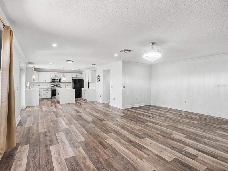 5 bedroom Single Family Residence at 131 Milestone Drive, Stonewood Crossings Phase 1, Haines City — photo 2