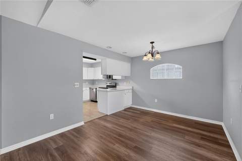 11048 Moshie Lane, San Antonio FL - photo 17 of 71