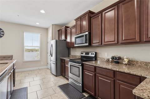 10546 Green Ivy Lane, Orlando FL - photo 21 of 51