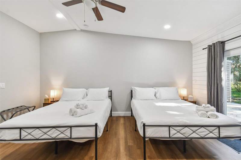 5 bedroom Single Family Residence at 414 Joyce Avenue, Temple Terrace Riverside Subdi, Temple Terrace — photo 5