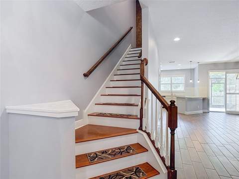 30305 Southwell Lane, Wesley Chapel FL - photo 8 of 48