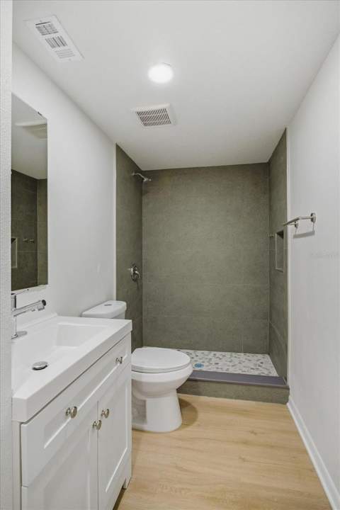 816 Woodland Avenue, Leesburg FL - photo 13 of 20