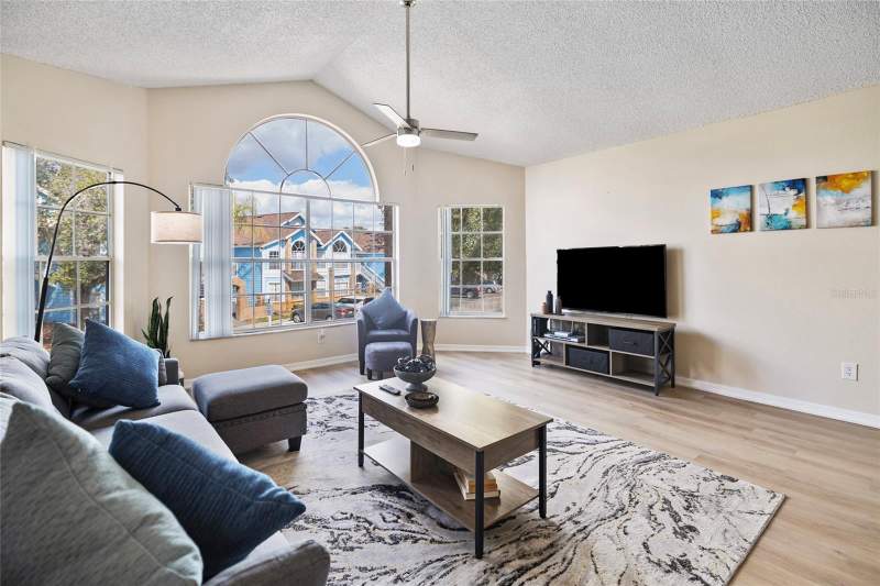 3 bedroom Condominium at 2717 N Poinciana Boulevard #172, Villas At Somerset The, Kissimmee — photo 3
