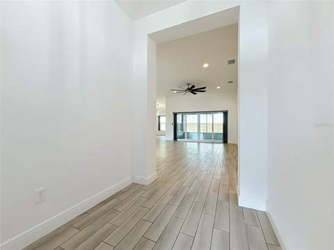 10371 Addison Shore Way, Oxford FL - photo 8 of 61