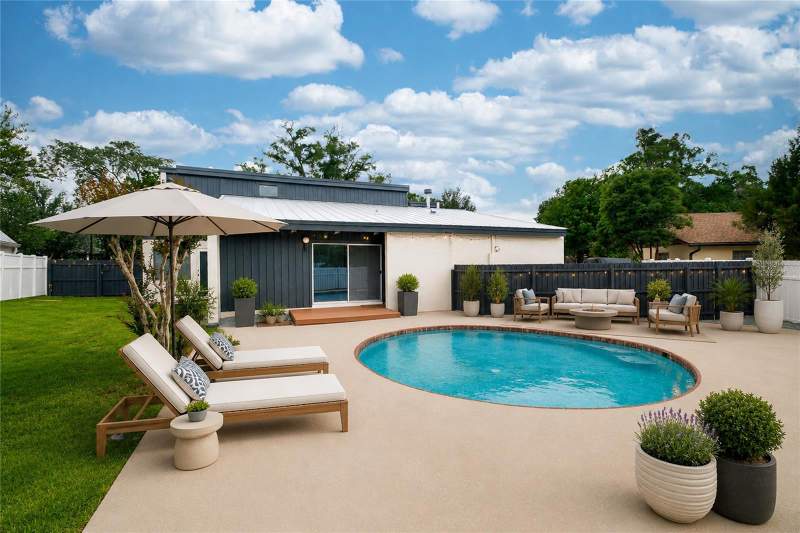 4 bedroom Single Family Residence at 2111 Mallard Circle, Quail Hollow, Winter Park — photo 4