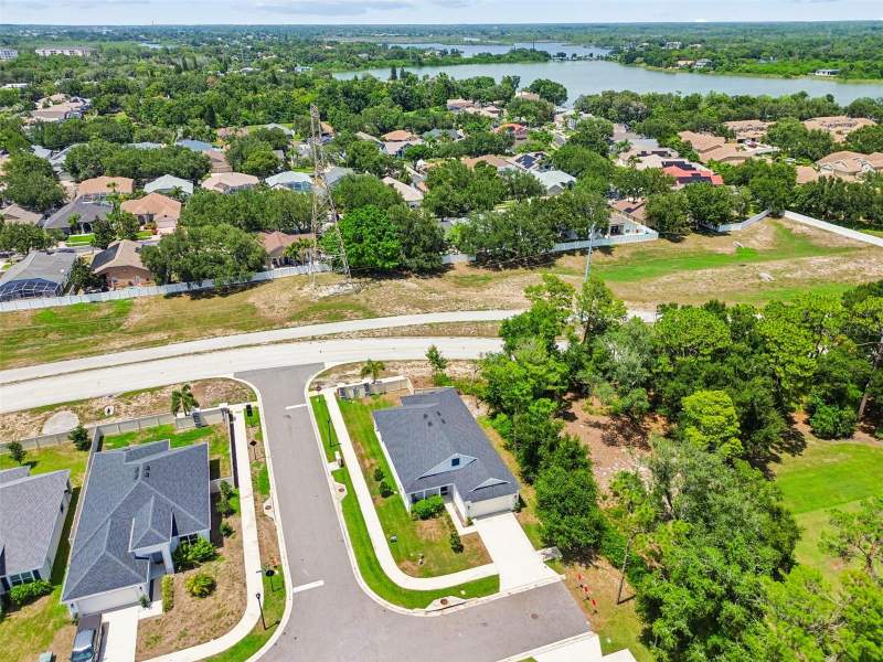 4 bedroom Single Family Residence at 283 Sand Crane Way, North Lake Trail, Tarpon Springs — photo 2