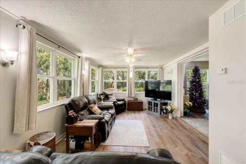 10522 SE 146th Terrace Road, Ocklawaha FL - photo 15 of 83