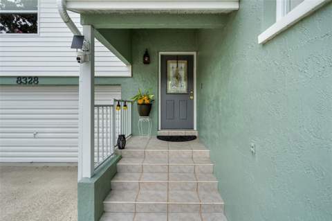 8328 Dunnellon Road, Weeki Wachee FL - photo 12 of 73