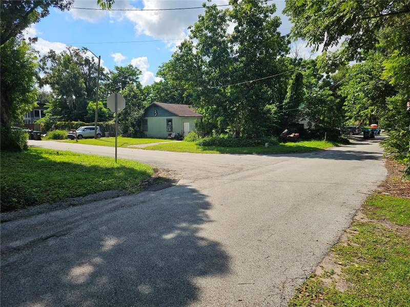 2 bedroom Single Family Residence at 1906 Vine Street, Conway Terrace, Orlando — photo 2