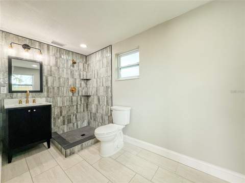 8648 78th Place, Seminole FL - photo 13 of 28