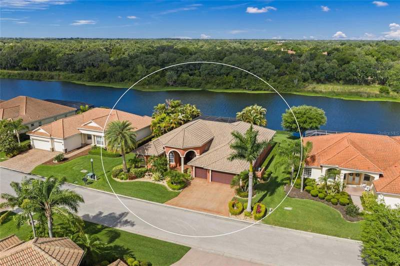 Barton Farms, Laurel Lakes
