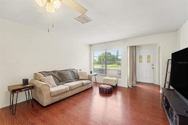 3 bedroom Single Family Residence at 1215 Persimmon Drive, Holiday Lakes West, Holiday — photo 5