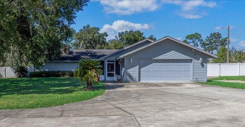 5 bedroom Single Family Residence at 11470 SE 73rd Court, Pine Wood Estate, Belleview — photo 2