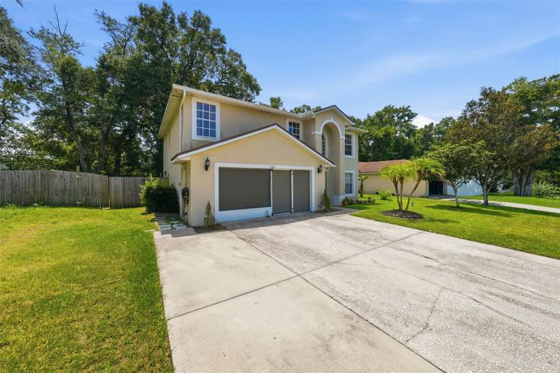 4 bedroom Single Family Residence at 1144 DUNBRIDGE, DUNBRIDGE, APOPKA — photo 3