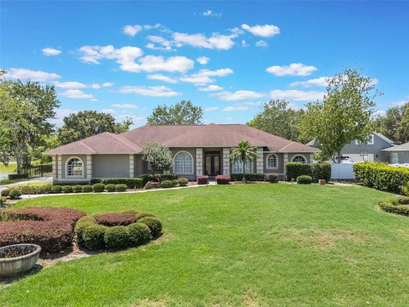 12718 WINDERMERE ISLES PLACE home for sale in Isles