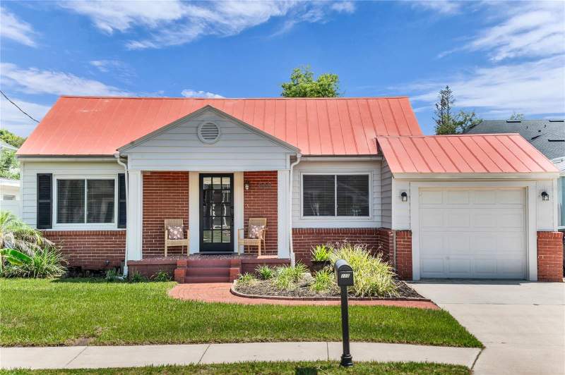3 bedroom Single Family Residence at 220 E Grant Street, Page Sub, Orlando — photo 2