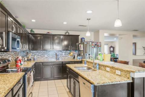 4071 Flowering Peach Lane, St Cloud FL - photo 16 of 46